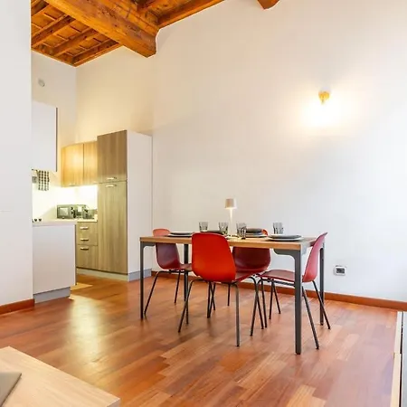 Modern In The Center 500m From The Estense Castle Apartment *